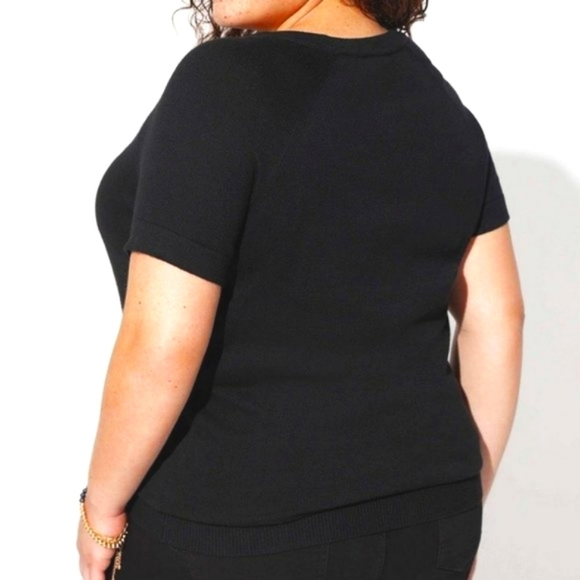 ❤️NWT VINTAGE TORRID SWEATER STAR WARS LOGO LUKE LEIA SHORT SLEEVES EMBROIDERED - Picture 3 of 16